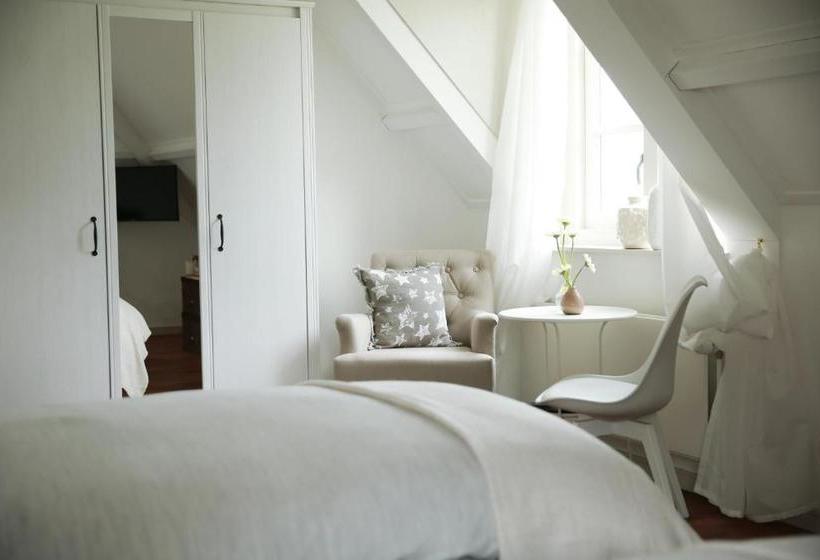 Picabella   B&b En Atelier