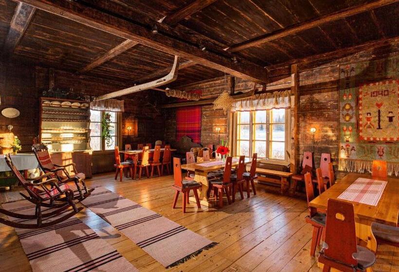 ベッドアンドブレックファースト Peltolan Luomutila