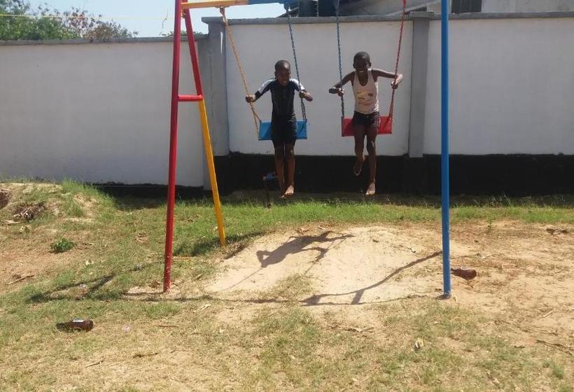 בית מלון כפרי Cashewnut