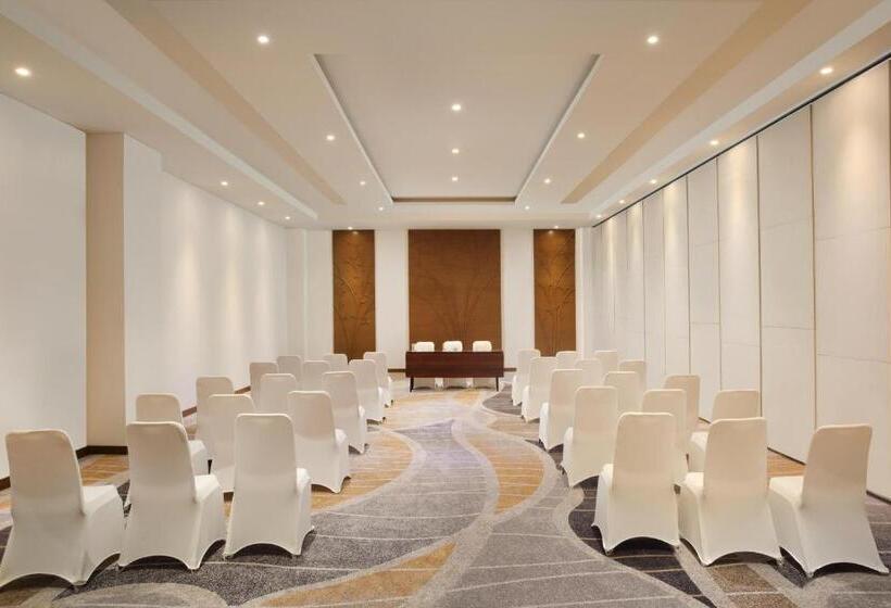 فندق Four Points By Sheraton Manado