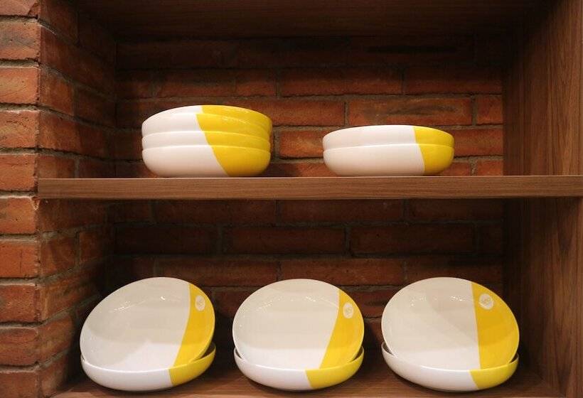 Yello Hotel Manggarai