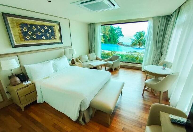 استراحتگاه Royale Chulan Cherating Villa