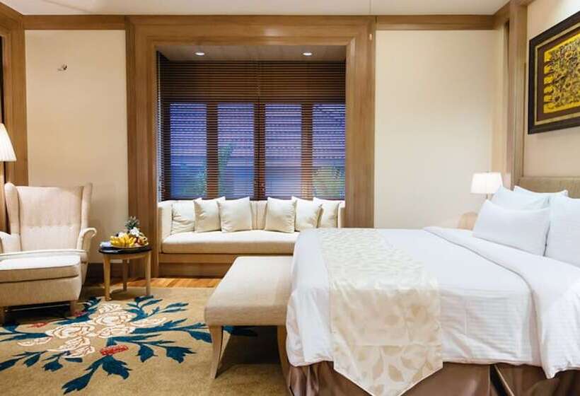 استراحتگاه Royale Chulan Cherating Villa