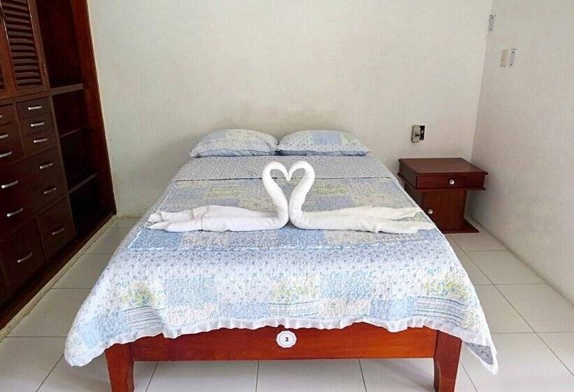 Amazonas Green Hostel