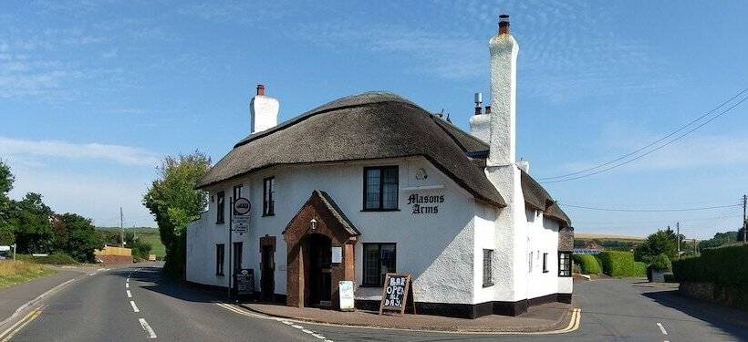 민박 The Masons Arms