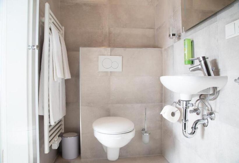 ホテル Apex Nürburg