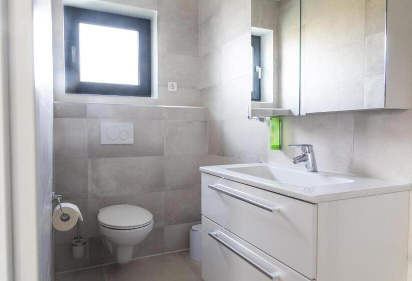 ホテル Apex Nürburg