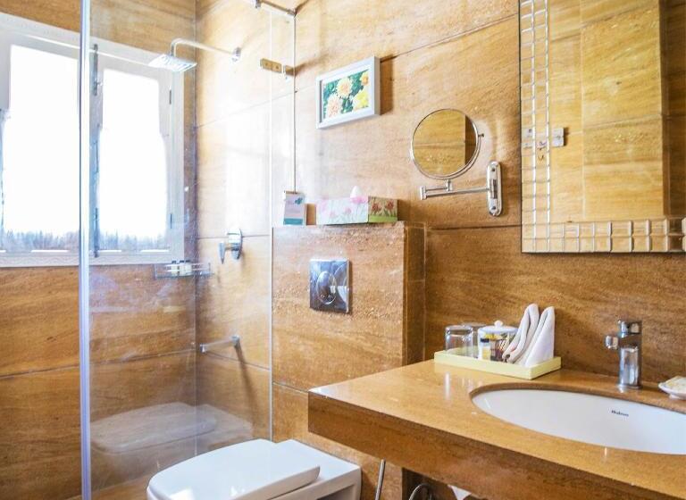 منتجع Karma Chalets