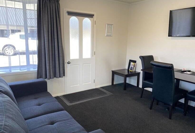 Riverlea Motel