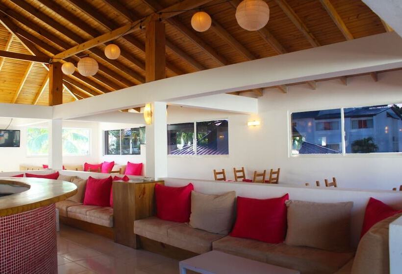 هتل Ahnvee Resort  Adults Only
