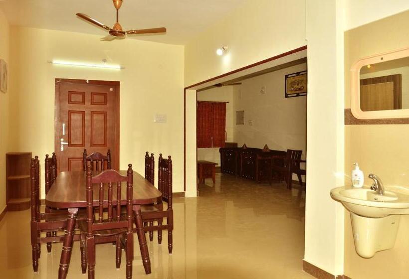 هتل Gvs Residency