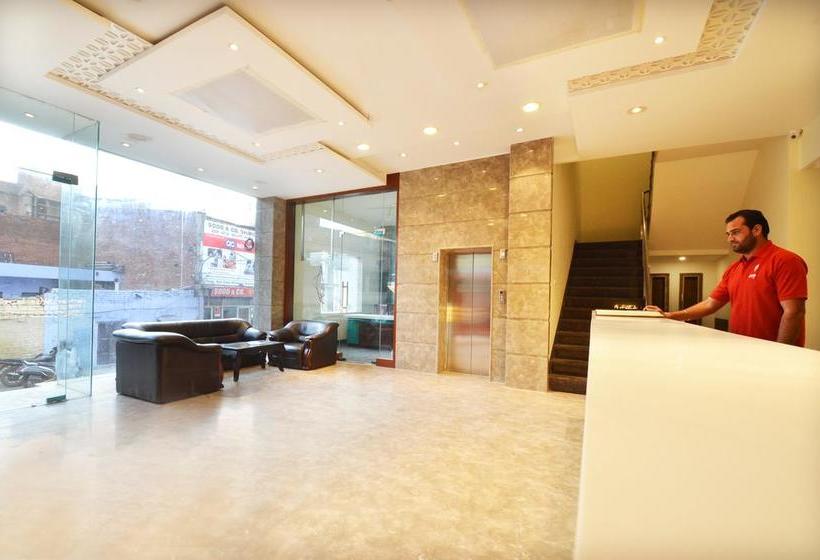 فندق Capital O 8510 Welcome Inn