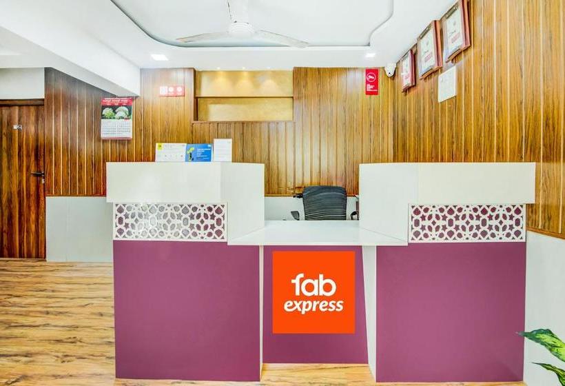 בית מלון כפרי Terminus Square