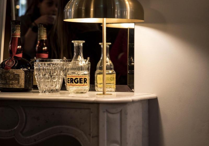 هتل Henrietta Experimental