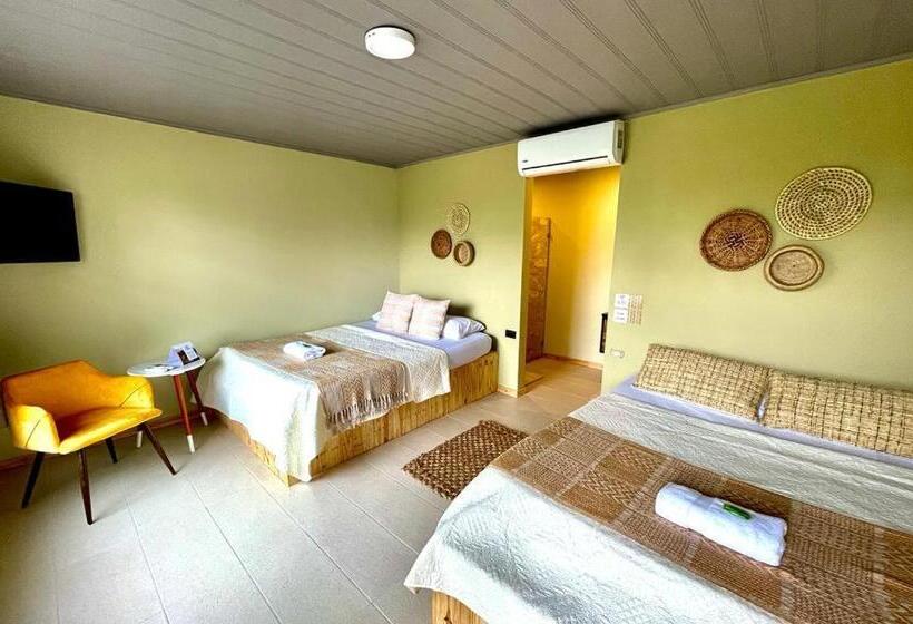 ホテル Y Cabinas Del Trópico