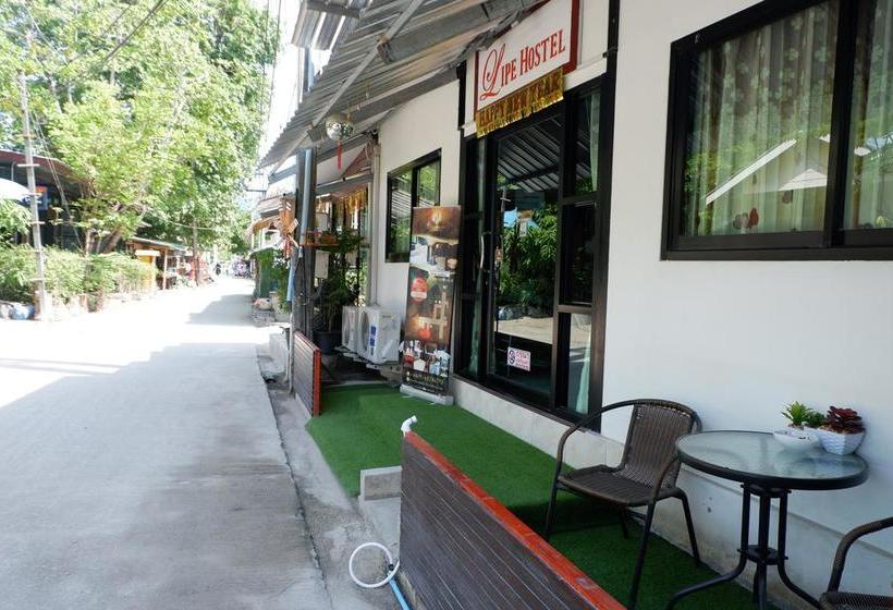 Lipe Hostel