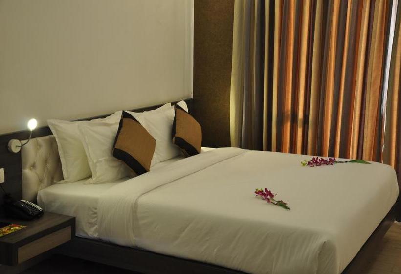 Mango Hotels Tansha Regal