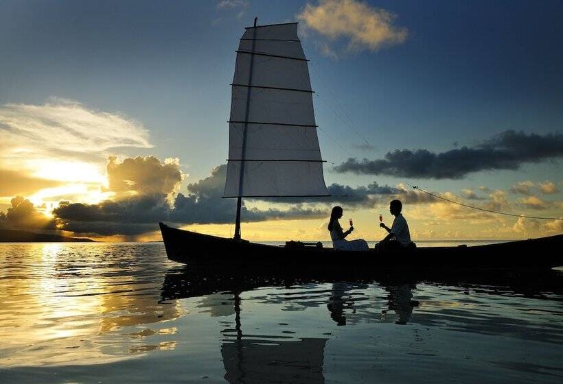 منتجع Hoshinoya Taketomi Island