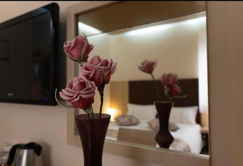 Bed and Breakfast Scallop Rooms Self Check In