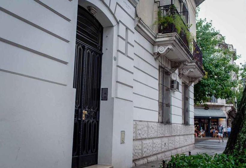 تختخواب و صبحانه Spalermo