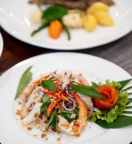 בית מלון כפרי Lbn Asian