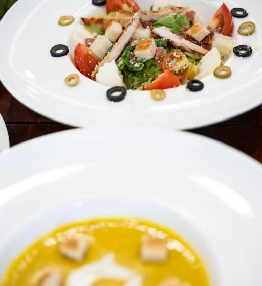 בית מלון כפרי Lbn Asian