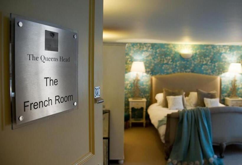 هتل The Queens Head