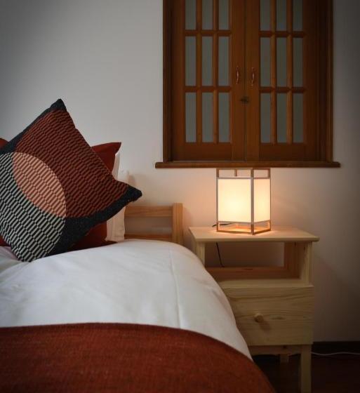 مبيت وإفطار Sheltered Inn Hakuba