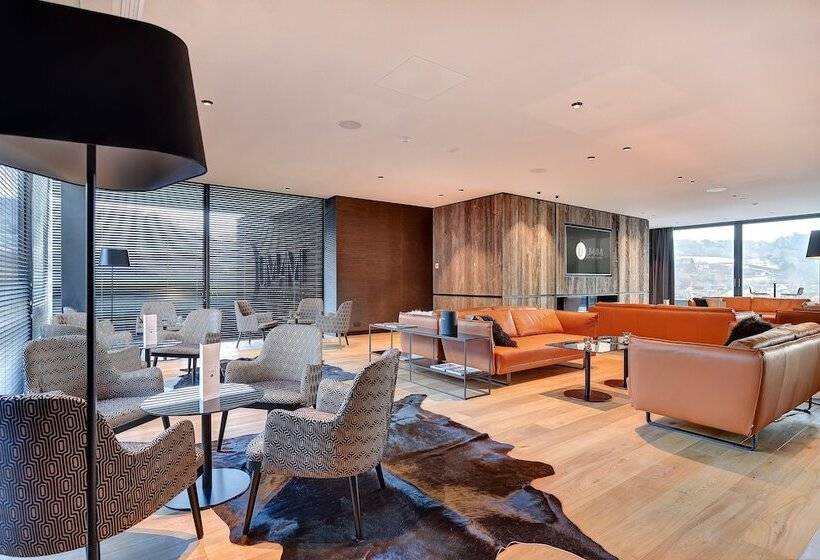 R Hotel Experiences