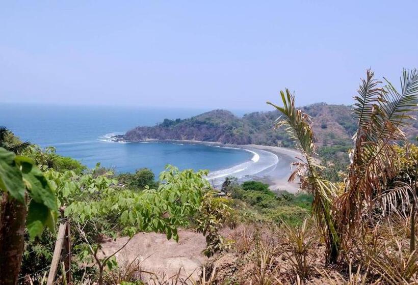 ホテル Selina Santa Teresa North   Hostel