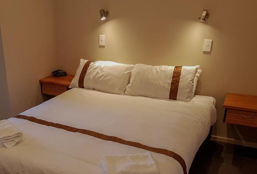 مُتل Tongariro Junction Accommodation