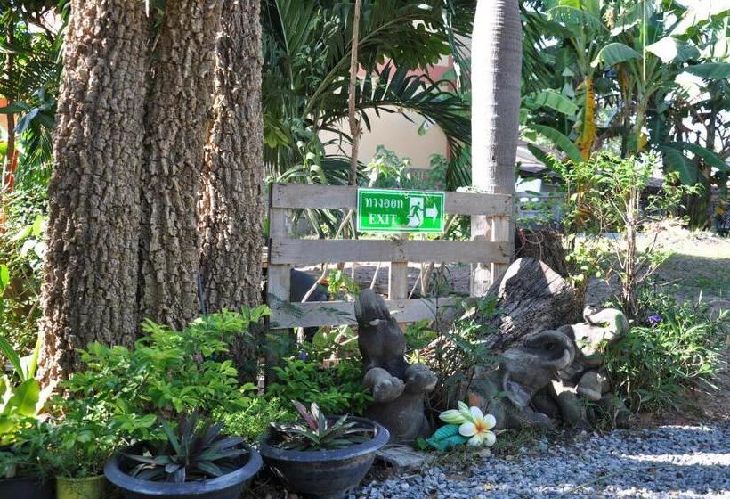 Feel Good Resort