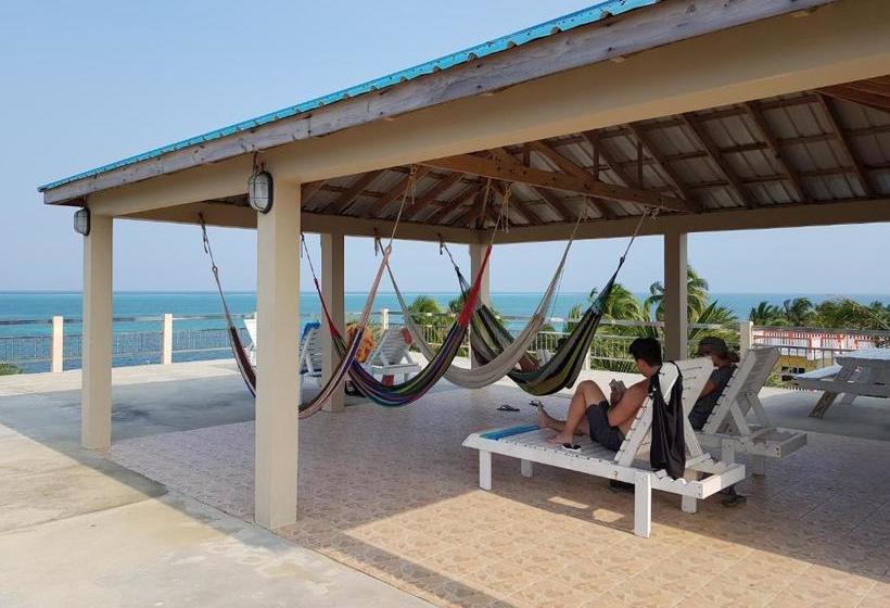 בית מלון כפרי Caye Caulker Beach