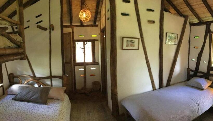 هتل La Casa De Francois