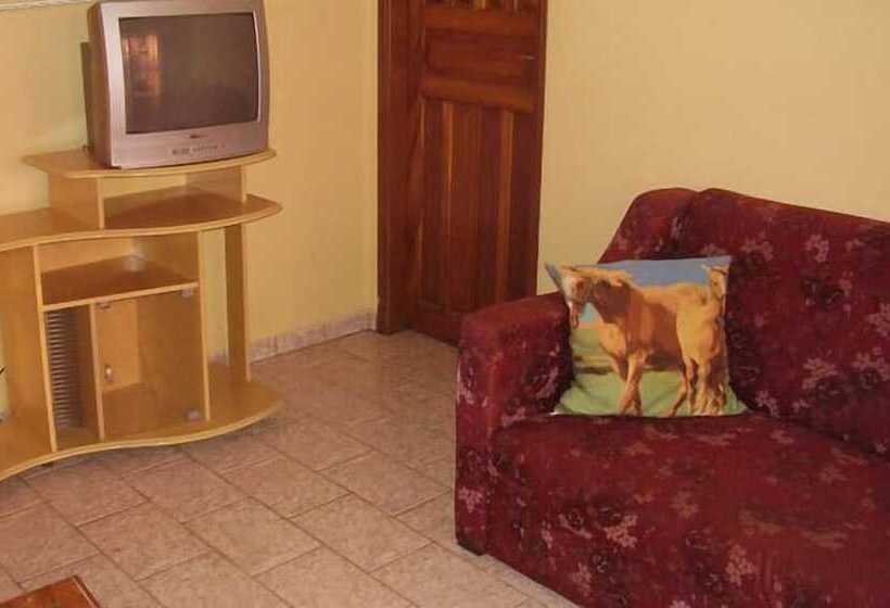 فندق Pirâmide Palace