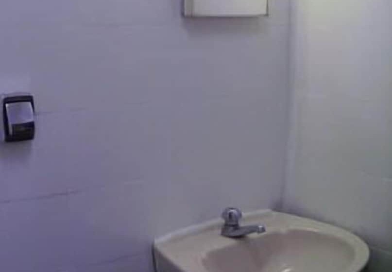 فندق Pirâmide Palace