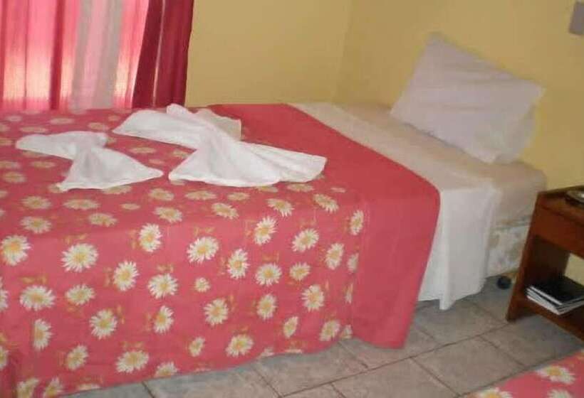 فندق Pirâmide Palace