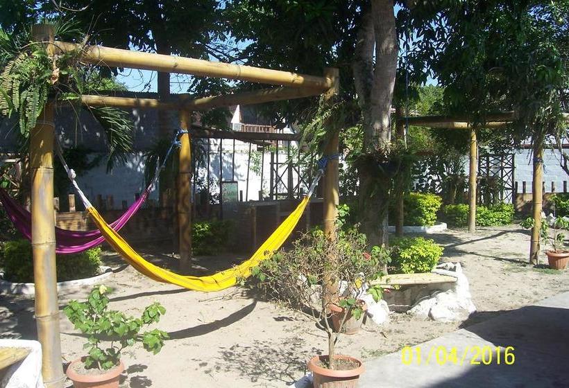 هاستل Hostal Surf Olón