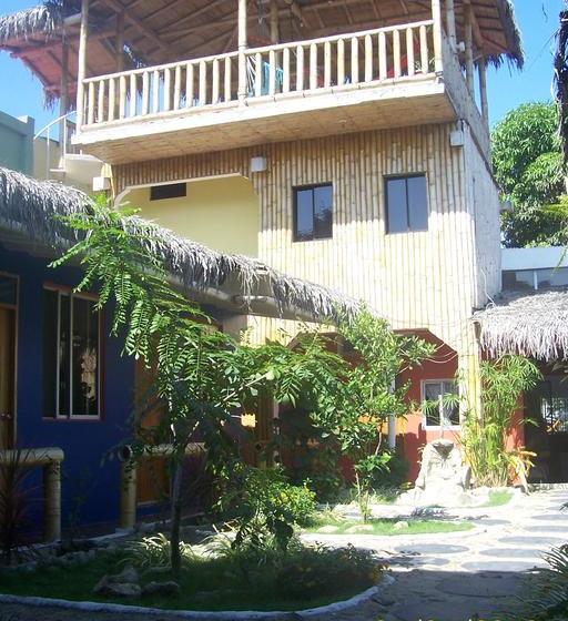 هاستل Hostal Surf Olón