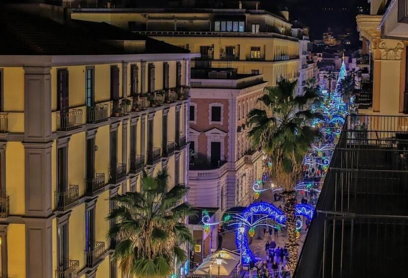 تختخواب و صبحانه Residenza Eleonora
