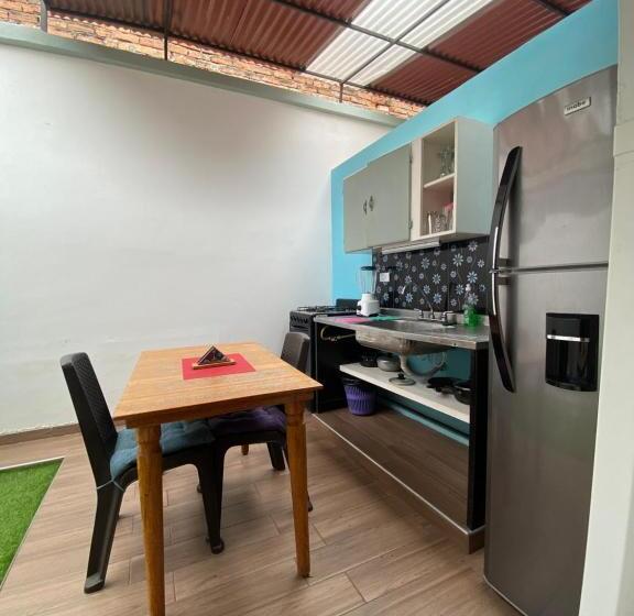 Havana Hostel Cali & Dance School