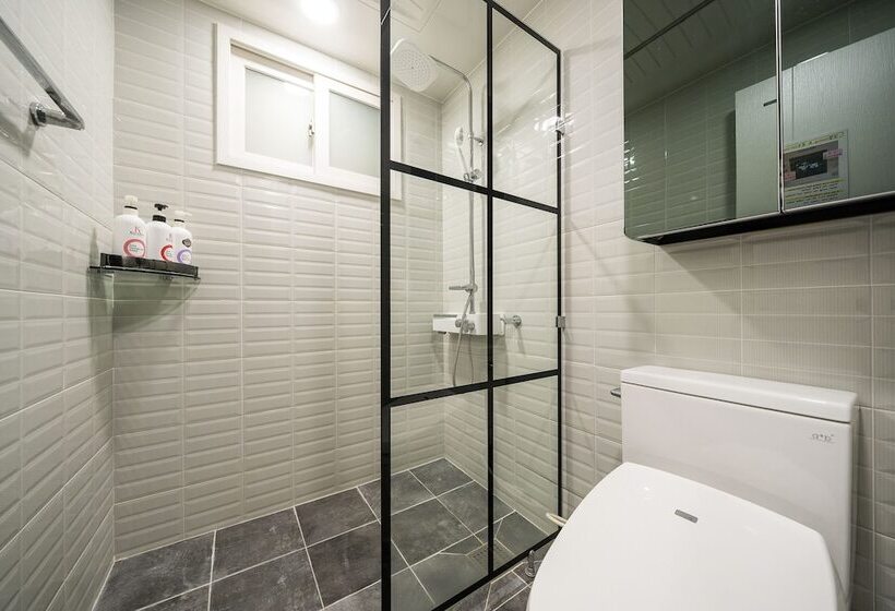 فندق على الطريق Malu Hotel Suwon