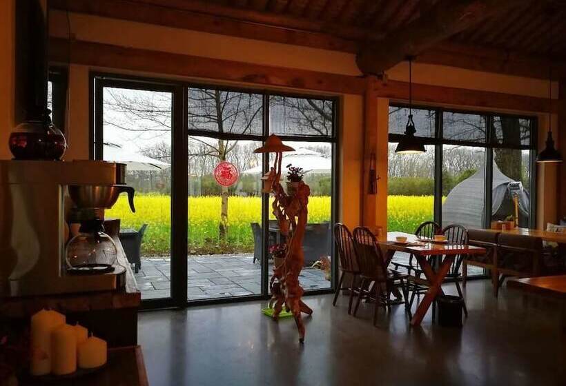 استراحتگاه Huangshan Huizhou Creek Villa