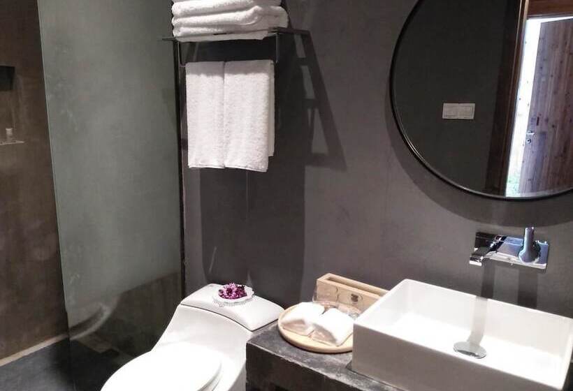 استراحتگاه Huangshan Huizhou Creek Villa