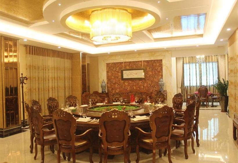 Отель Vienna  Chaozhou Bus Terminal Branch