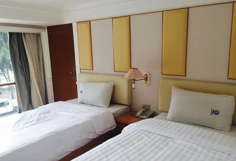 فندق Bangsaen Resort