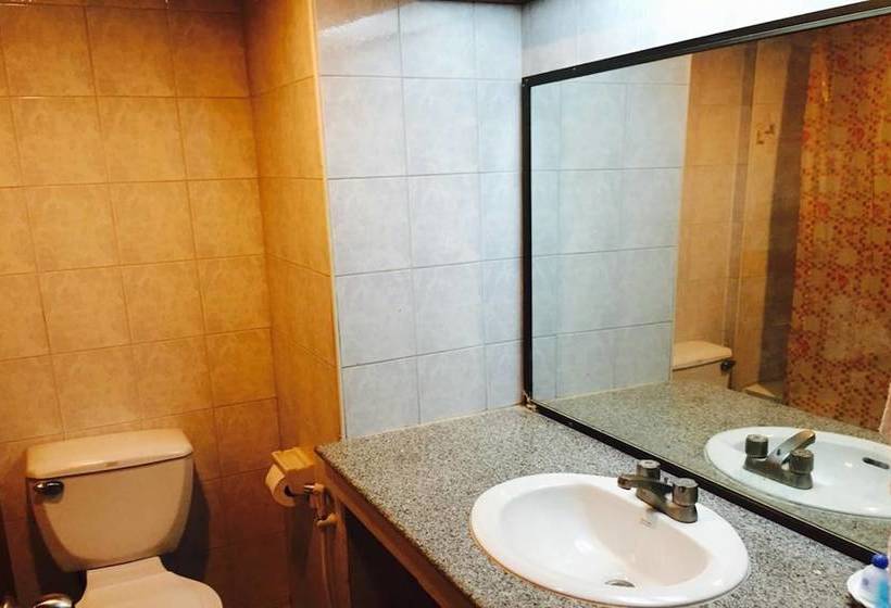 فندق Bangsaen Resort