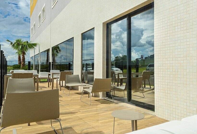 호텔 Ibis Styles Birigui
