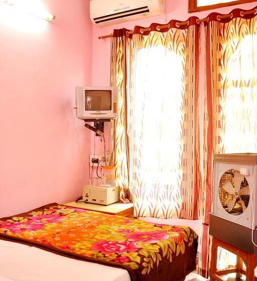 هتل Shri Mahant Guest House