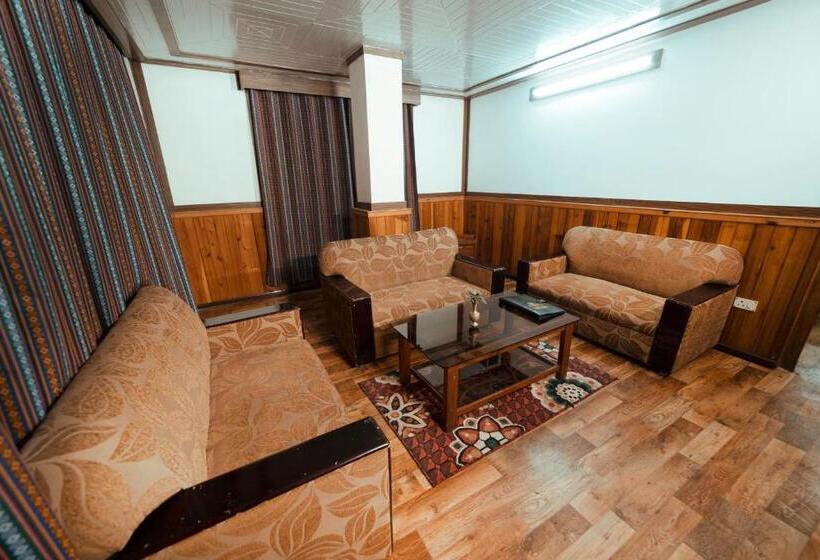 فندق Yangthang Dzimkha Resort